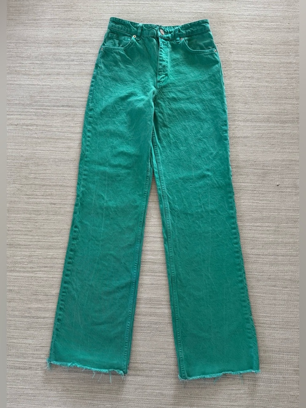 Zara‎ green wide leg high waist raw hem jeans denim pants women’s size 4